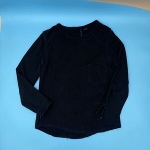 COMUNE Crewneck Rugged Partial Distressed Sweater